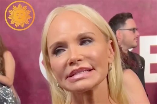 Can Broadway’s biggest stars remember the first show they ever saw? https://cbsn.ws/45cmfuZ | CBS Mornings