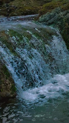 views montain waterfall today #nature #travel #waterfall #mountains #naturelovers