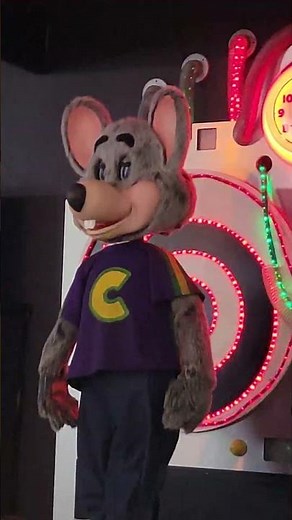 Me & My Friends Live Clip - Chuck E. Cheese Animatronics #chuckecheese #animatronics