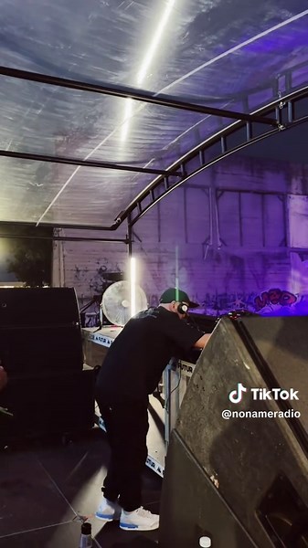 No Name Radio su TikTok