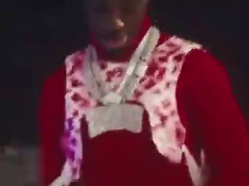 Rapper goes insane and starts dancing during the XXL Freshman Cypher