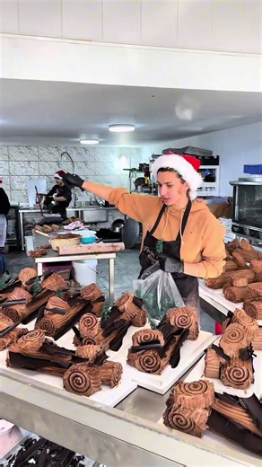 Crafting Delicious Bûches: A Christmas Factory Experience