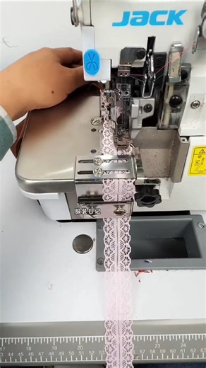 Overlock machine, elastic band, lace tool. "Sewing Daily Life" Garment Factory "Clothing Factory
