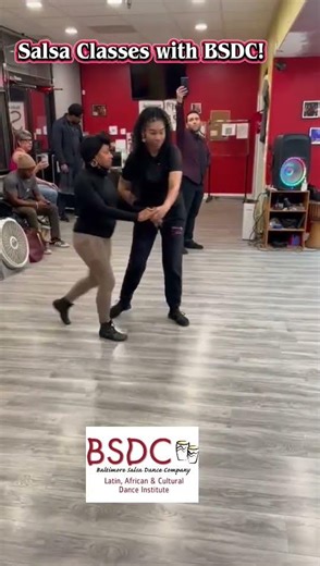 Monday night multi-level classes at BSDC 💃🕺—Register:www.BSDCdanceinstitute.com #livesalsa #salsa