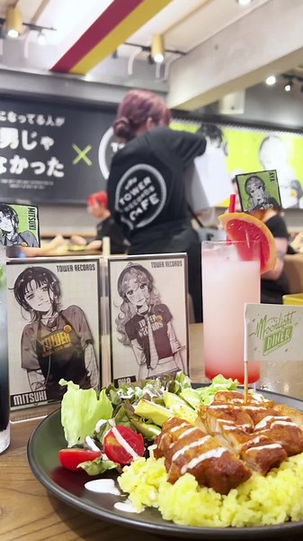Exciting Visit to Tokyo's Pop-Up Manga Café
