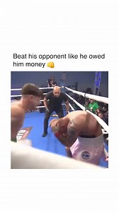 Harvey Dossett was just laying into him 🤯 #BYB32 #BYBExtreme #BareKnuckle | BKB Bare Knuckle Boxing