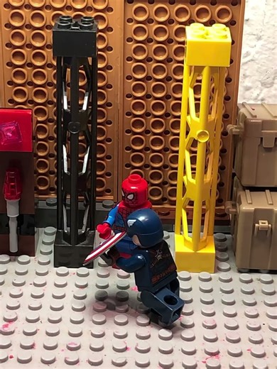 Lego Captain America vs Lego Spider Man