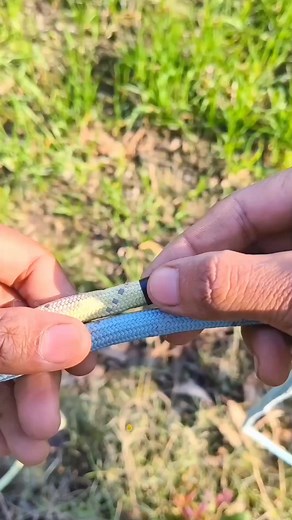 92K views · 480 reactions | How to join two ropes #tips #tricks #lifehacks #facebookreel #dailylifehacks #knots #tipsandtricks #hacks #trendingreels #viralreels | Smart Life Hacks | Facebook