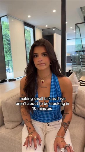 Ari Kytsya on Instagram