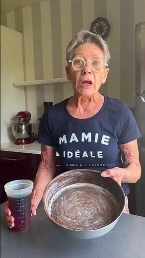 GRANDMA'S RECIPE: PINEAPPLE CAKE 🍍