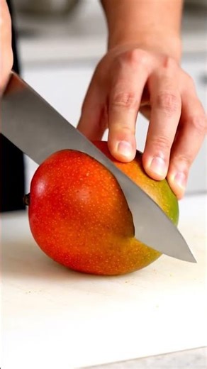 Cake or Mango? #relaxing #satisfying #fruitcutting #ASMR #ai #bake #cake