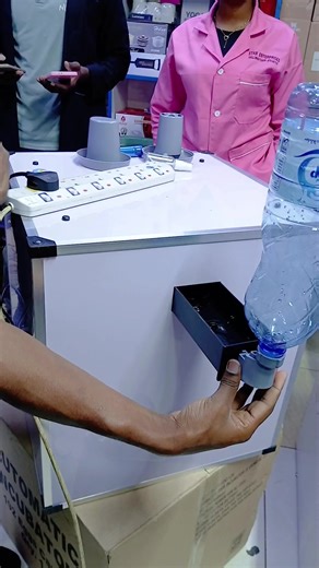 🐣 204 Capacity Automatic Egg Incubator 🔥 @24000./= ✅ 204 Eggs Capacity – Perfect for small & large scale hatching. ✅ AC/DC Power System – Works with electricity & backup power 🔌 ✅ Front Door Design – Easy monitoring & handling ✅ Automatic Water Feeding 💧 ✅ Digital Temp & Humidity Control. 📍Nairobi tearoom Gaberone 📲 07.42.96.57.33 #eggincubator #poultryfarming #hatch #farmbusiness #kenyafarmers