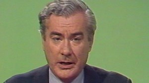 Broadcasting giant Sir Alastair Burnet dies at 84