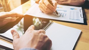 The Right Way to Conduct a 90-Day Performance Review