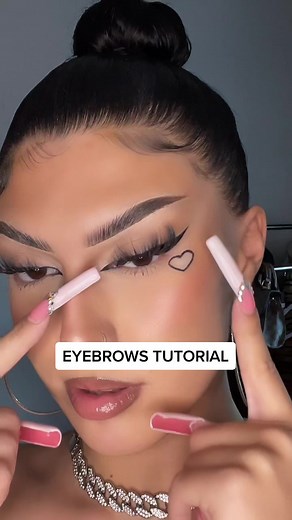 Eyebrow Tutorial for Perfectly Shaped Brows