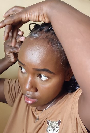 ✨ TikTok Product Description: 12 Hour Edge Control Gel ✨ “Okay besties… if your edges have ever betrayed you by lunchtime, this one is for YOU! 👀💁🏾‍♀️ Let me put you on to the Edge Control Gel that actually stays — like, 12 hours plus of laid, sleek, unmoved perfection. This formula? Non-greasy, flake-free, sweat-resistant, and humidity-proof — so whether you’re running errands, at work, dancing, or outside in this heat… your edges are not going ANYWHERE. It has this silky-smooth texture that