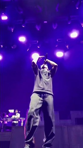 First time on stage 🤝🔥 #soprano #moneymakesyoucrazy #frenchrap #karaoke