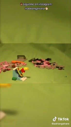 Construcción de la Casa de Los Simpsons en Lego - Parte 1