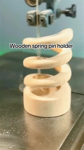 Wooden spring pin holder. #saw #craft #woodworking #spring #carving | Wood Crafts