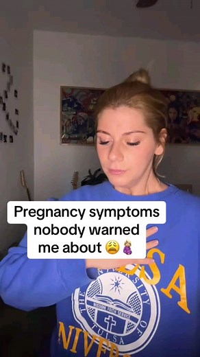Partum Panties®️ on Instagram: "What symptoms did you have that you didn't expect? 冷  jaxwritessongs via TT #firsttrimester #firsttrimesterproblems #firsttrimestersymptoms #thirdtrimester #pregnancylife #preggo #pregnantmummas #firsttimemum #pregnancystruggles #pregnantlife"
