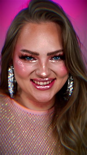 Glitzer Makeup Tutorial für den perfekten Glow