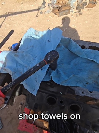 Crankshaft Installation Guide for Engine Rebuilds