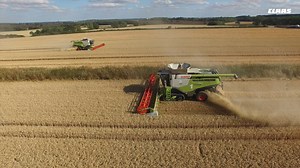 For 2018 harvest Brixworth farming have harvested over 5000 acres with two brand-new LEXION 780TT... #IntelligentInnovation #BrixworthFarming | CLAAS