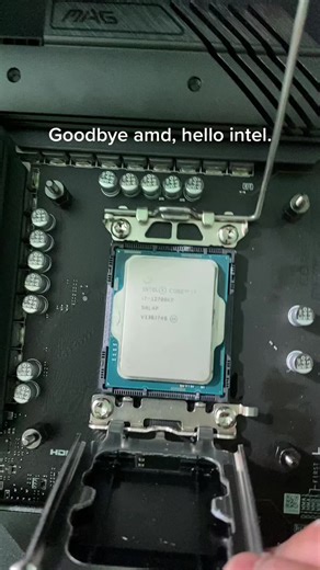 Bruh. #intel #alderlake