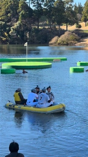 糸井嘉男/YOSHIO ITOI | “I’ll be doing a lot of diving catch practice during spring training.” 💪⚾️ スプリングトレーニングでダイビングキャッチの練習をたくさんします！ #身体張りすぎて草 | Instagram