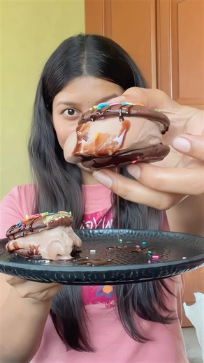 Lotte Choco Pie CHOCOLATE Burger 😋🍔