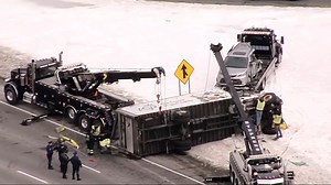 4 people seriously hurt in rollover crash on I-93 in Woburn