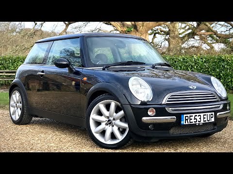 Used 2003 MINI Cooper Hatchback Review Walkaround Video For Sale via Small Cars Direct, New Milton