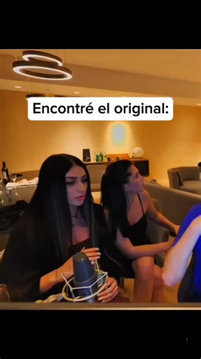 @beswuf on Instagram: "Para evitar fracturas óseas, seguí estos consejos: Prevención General Alimentación rica en calcio y vitamina D : Consumí lácteos, mariscos, huevos, pescados y vegetales verdes. Ejercicio regular : Hacé actividades que fortalezcan los huesos, como caminar, correr, nadar o levantar pesas. Mantené un peso saludable : Evitá el exceso de peso para reducir la presión sobre los huesos. Evitá fumar y el alcohol : Estas sustancias químicas perjudican la salud ósea. Dormí bien : 7-8