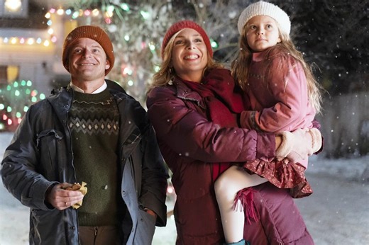 5 Best Holiday Movies to Watch Right Now, Ranked by Rotten Tomatoes