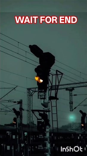 TRAIN SINGLE #youtubeshorts #shortvideo #RailwaySignals #Trains #Railfan #TrainDriver #Safety