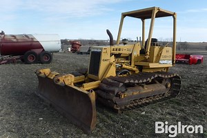 1989 Caterpillar D3C LGP Dozer | Construction