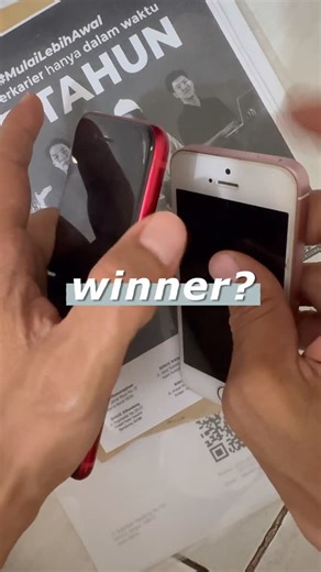 AdiBondTech on Instagram: "iPhone se 2016 vs iPhone 8"