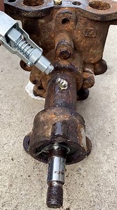 577K views · 2.7K reactions | locking pliers |high pressure self locking grease nozzle hardware tool#maintenance | Hardware tools | Facebook