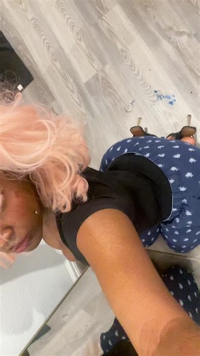 gemdeva (@gemdeva)’s videos with How Soon Is Now? (2011 Remaster) - The Smiths