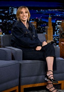 Maya Hawke- The Tonight Show Starring Jimmy Fallon 06/28/2022 • CelebMafia