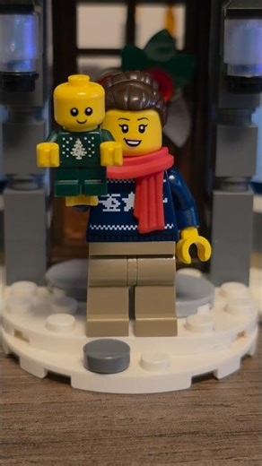 LEGO CITY 60436 Advent Calendar 2024 Minifigures:Mom