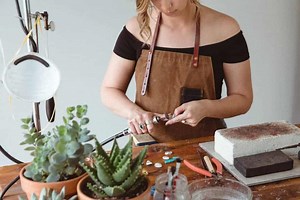 10 Waxed Canvas Woodworking Aprons Built to Last