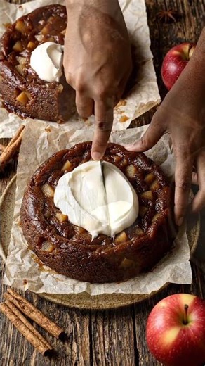 Pudding slicing #food #foodblogger #foodforfoodies #foodlover #foodshorts #baking #slicing #relaxing