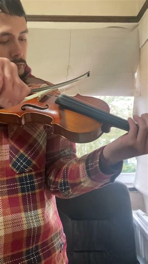 #shorts #violin #baroqueviolin #violinist #bach #corelli #paganini #vieuxtemps #wieniawski #tartini