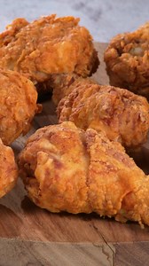 388 reactions · 95 shares | Crisco knows how to fry chicken  Get our recipe for Good Ole Fried Chicken and bring this Southern classic home! | Crisco | Facebook