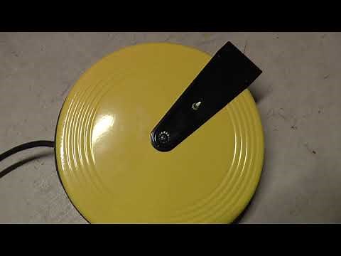 Bayco Model 800 Cord reel, how to fix a stuck electrical cord.