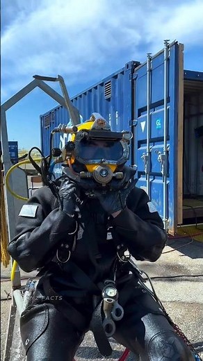 How Underwater Welders Repair Ships ?
