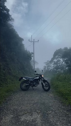 My Travel Partner: Yamaha TW200 Bike Ride in Sri Lanka