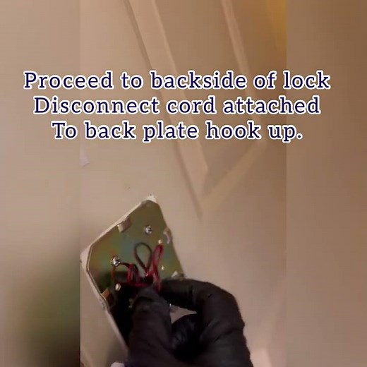 How to bypass security feature on onity locks. (Ht24/28)