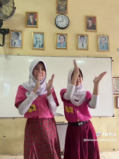 Muah Muah Ai dance — Muah Muah trend with Loisa Ramadhani